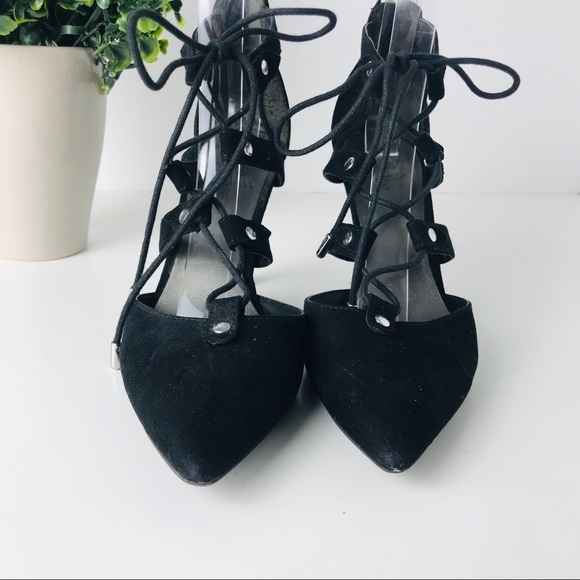 New Guess | lace up heels pointy toe - Picture 2 of 6